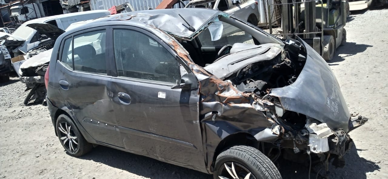  Hyundai i10 2011    EN DESARME
